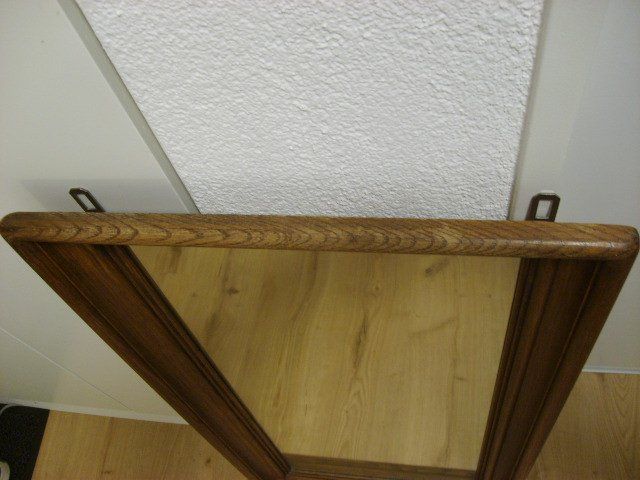 Pfister Spiegel: *** Eichenholz Spiegel 101 x 51 cm *** – Gebraucht aus Langenthal von CoinWorld 2