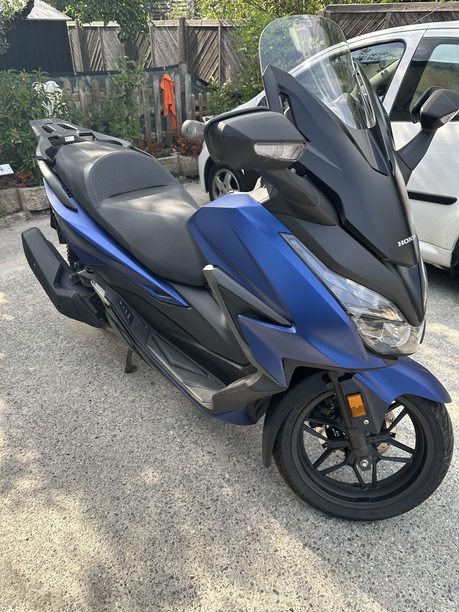 Honda Scooter: Scooter Honda Forza 125 – Usato da Penthalaz venduto da Yann3688 1