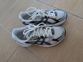 Asics Laufschuhe weiss silber blau gr.38