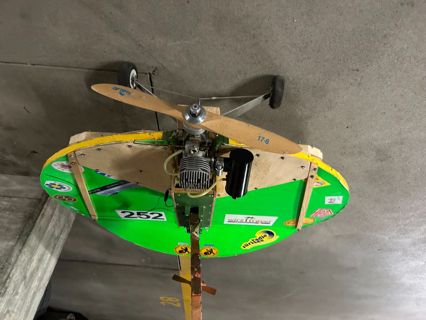 RC Kits de montage: Flying pic on a disc – D'occasion à Schaffhausen par Gloeoenli 2