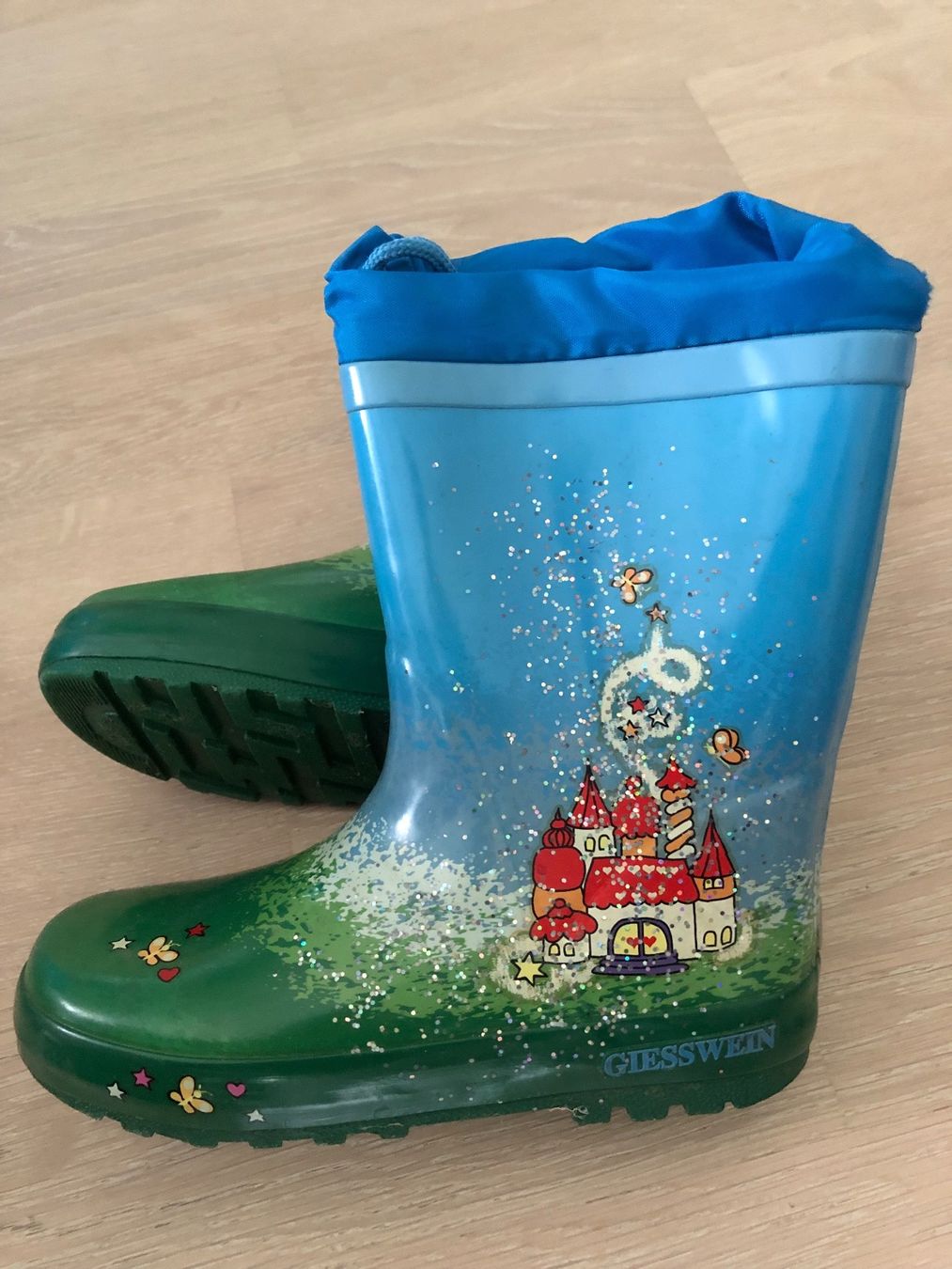 Scarpe per ragazzi: Gummistiefel von Giesswein  - Grösse 31 – Usato da Thalwil venduto da holoarte 2