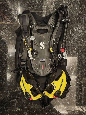 Scubapro Hydros Pro Herren L - Top Zustand