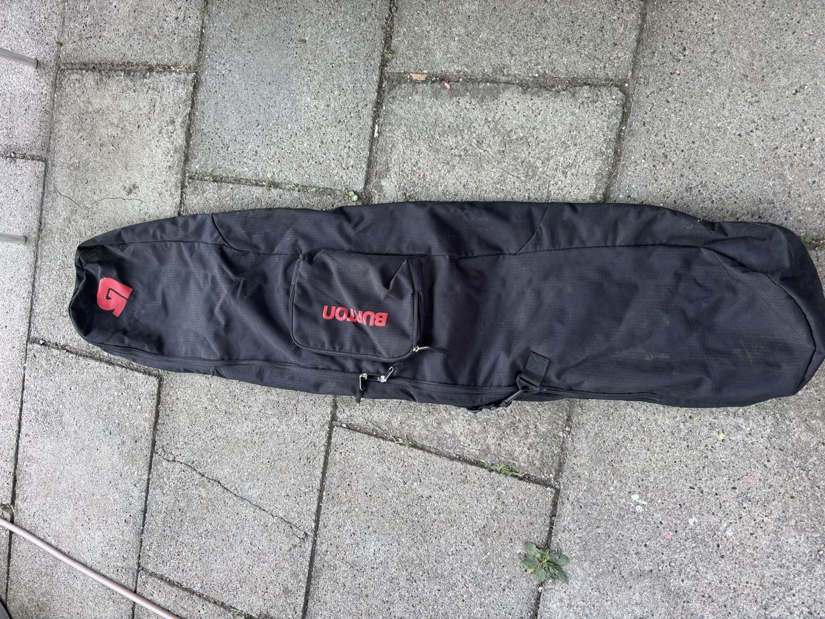 Burton Taschen: Snowboardtasche – Gebraucht aus Erlenbach im Simmental von franiba
