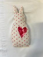 Kirschstein Kissen Hase