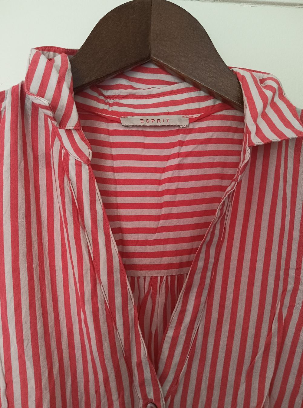 Camicette: Esprit Bluse, Gr. 36, Rot-Weiss gestreift, Sommer-Look – Usato da Zürich venduto da Asteraki 4
