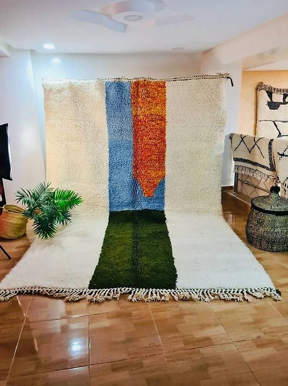 Tappeti: Handwoven Heritage, Elevate your space with Moroccan Rugs... – Usato da Crans-Montana venduto da AtlasWoolWorks