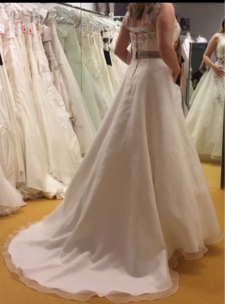 Vestiti: Brautkleid,Gr.42 – Usato da Zeiningen venduto da nic_2rmd 4