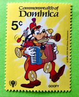 BRIEFMARKEN AUS  Dominica Internationales Jahr des Kindes 