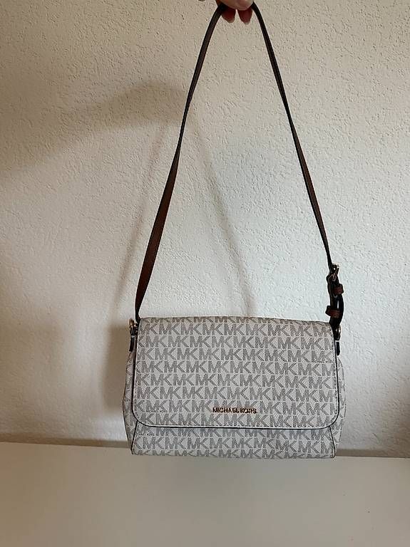 Michael Kors Borse da donna: Michael Kors Schultertasche ? Beige – Usato da Bern venduto da ele_yfy5