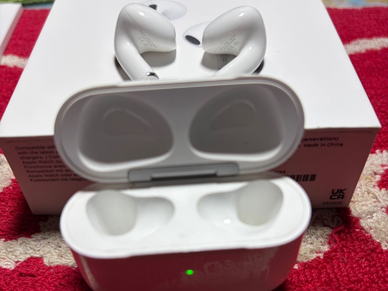 Apple Kopfhörer: Apple AirPods 3.Generation  schöner Zustand. – Gebraucht aus Uetendorf von Superaebi 3
