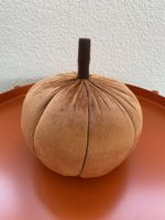 Kürbis aus Stoff handgefertigt schöne Herbstdekoration