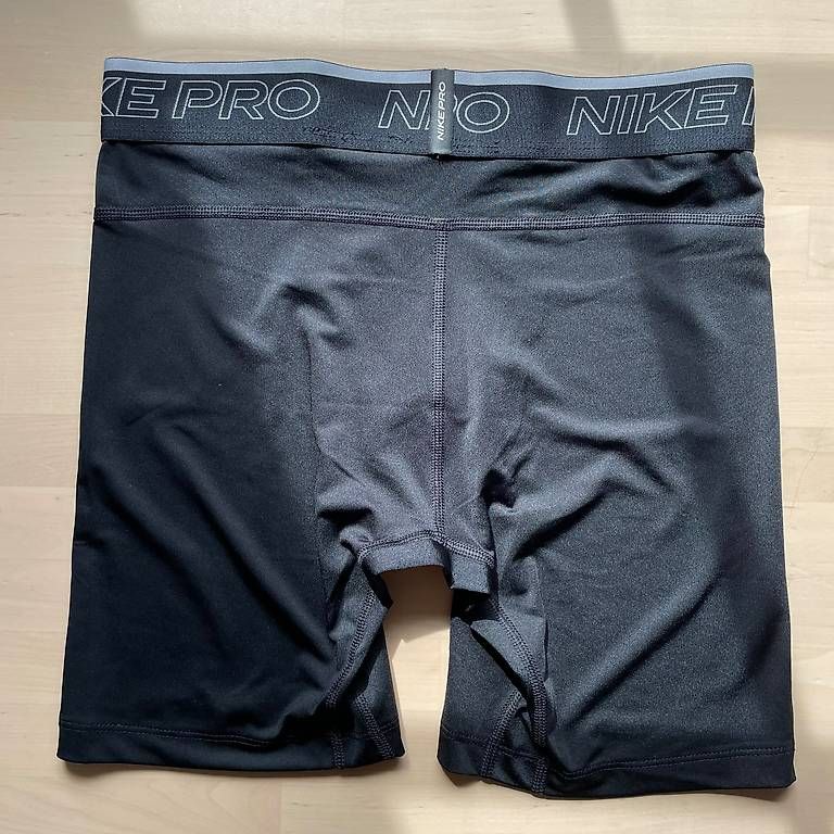 Hosen: Nike Shorts Pro Dri-fit – Neu und originalverpackt aus Zürich von ZENA85 2