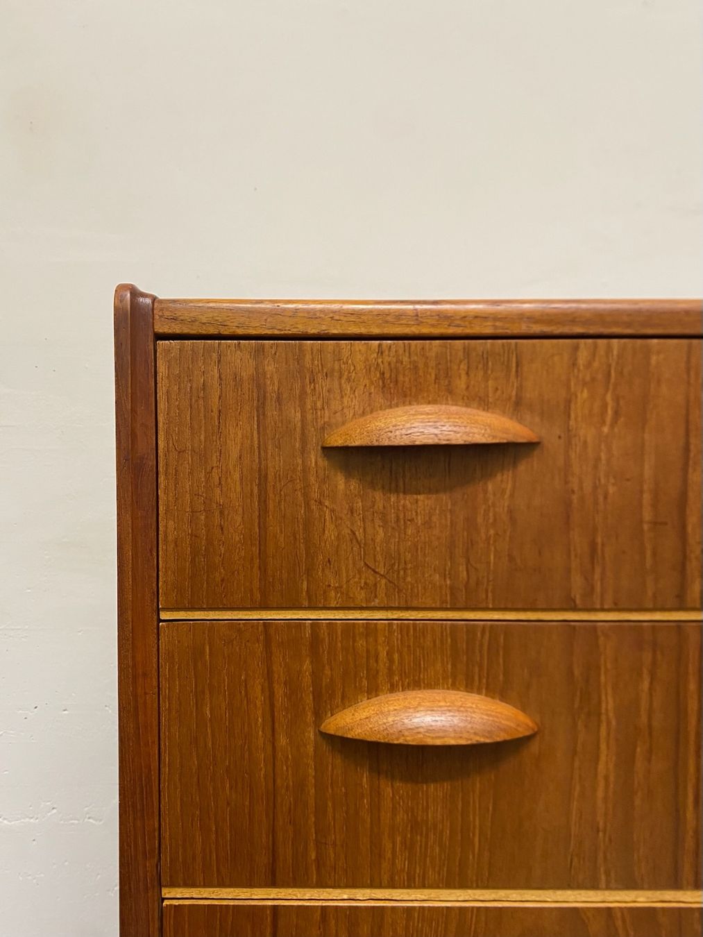 Cassettiere: Teak Kommode Denmark MidCentury 60s – Usato da Basel venduto da MidMod20C 4