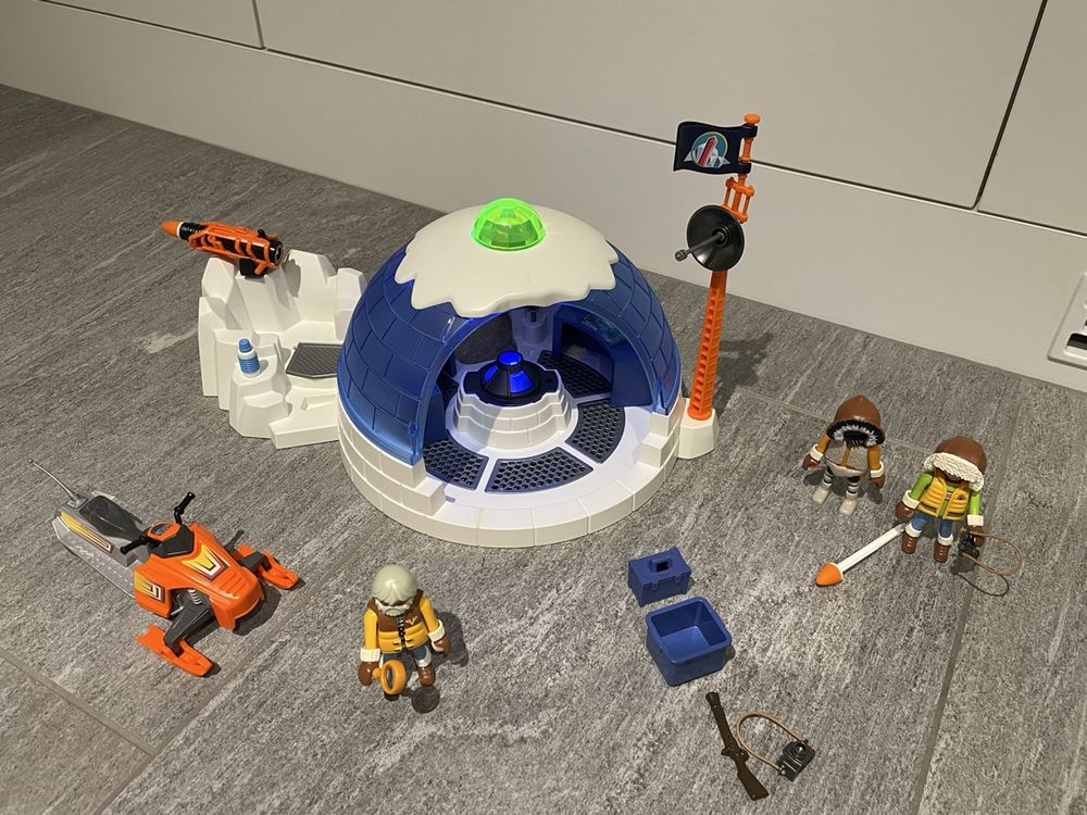Playmobil Action Polar Ranger Hauptquartier 9055 (Gebraucht) in Laax GR ...