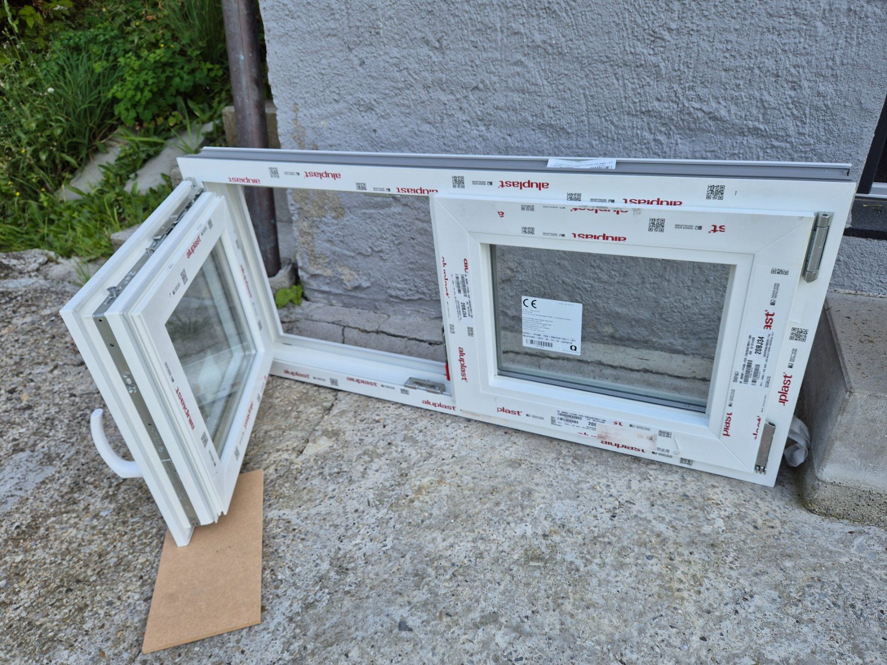 Fenster: Fenster 1100x500mm / drehkipp links – Neu und originalverpackt aus HERISAU von Cesadi 2