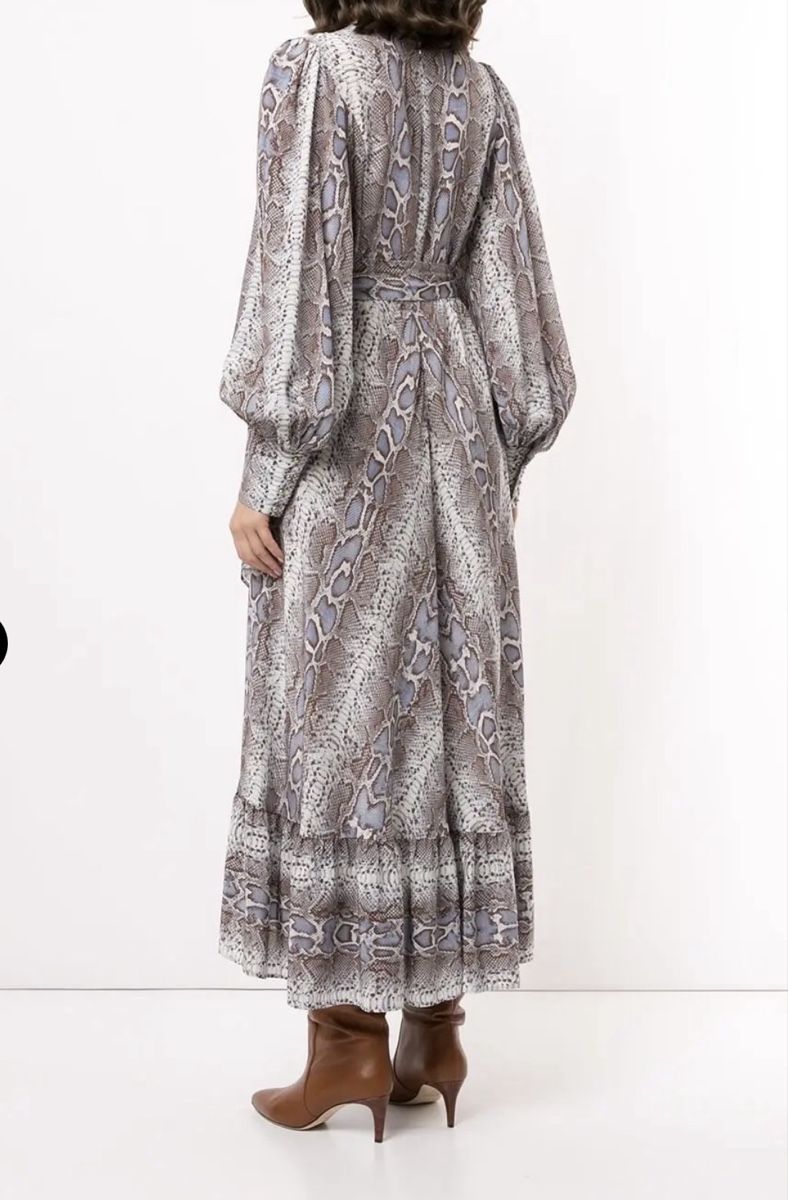Kleider: Elegant Silk Midi Dress – Gebraucht aus St.Josefen von lop_lh8d 1