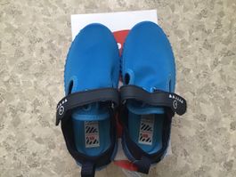 Neu und mit Original Paket Bade/Hausschu von Elefanten,Gr:29