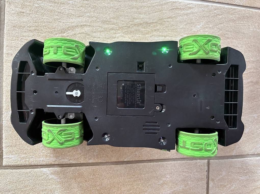 Modellismo RC: Voiture télécommandée silverlit exost – Usato da Ogens venduto da ced_qn5v 1