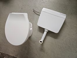 WC Keramik mit Spülkasten weiss gebrauchter Zustand