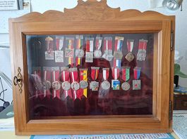 Schützen Medallien Vitrine