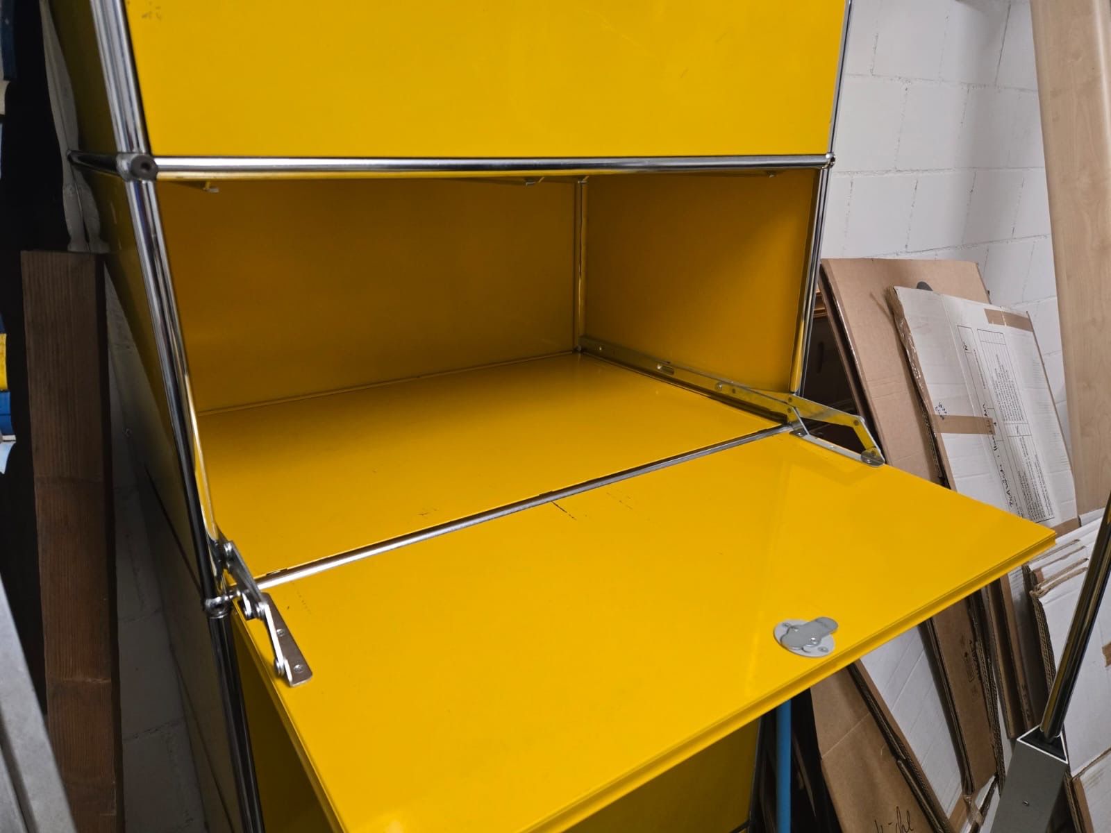 USM Regale: USM Haller Sideboard gelb – Gebraucht aus Hochdorf von Dimmerschachen 2
