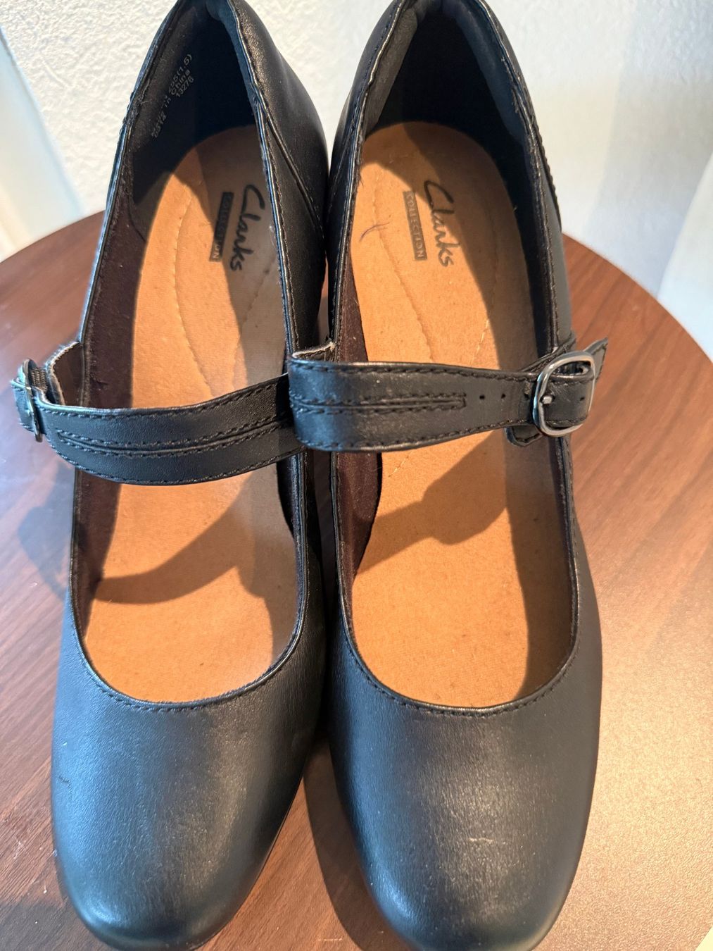 Clarks Scarpe da donna: Clark Riemchenschuhe Grösse 7 D oder 41, Leder – Usato da Kirchdorf AG venduto da Coco0805 4