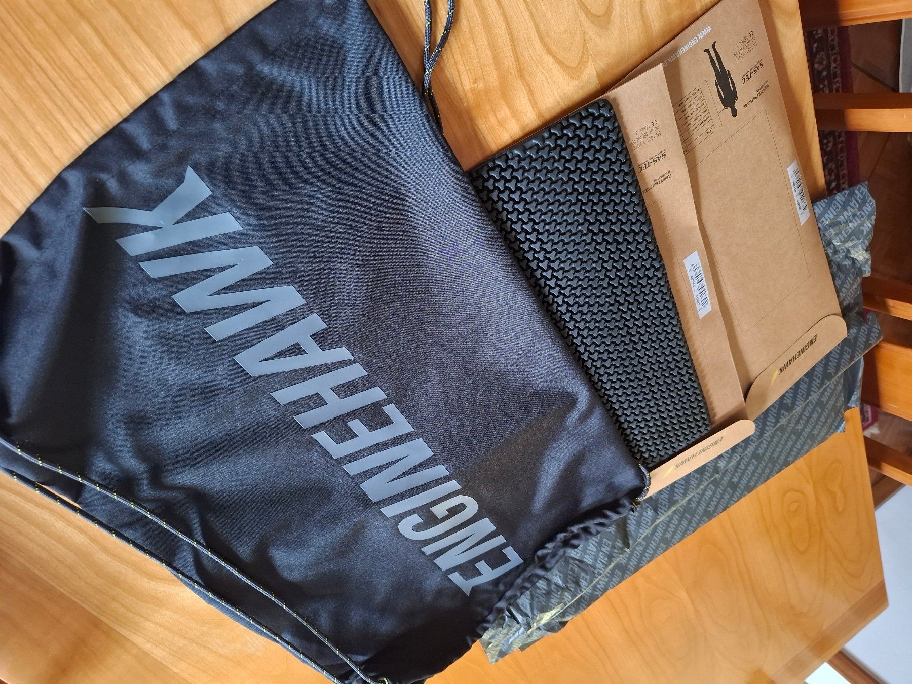 Jacken: Motorradjacke Enginehawk Leder XXXL – Neu und originalverpackt aus Effretikon von peremaso 3