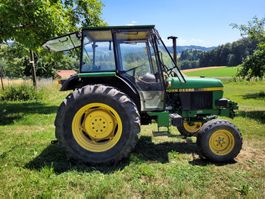 Traktor John Deere 1850