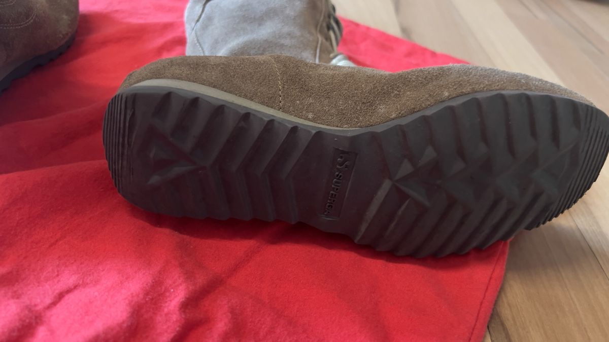 Damenschuhe: Stivali 👢 SUPERGA – Gebraucht aus Bre sopra Lugano von Carolina-JM 2