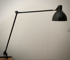 Lampe Werkstattlampe Architektenlampe ETH