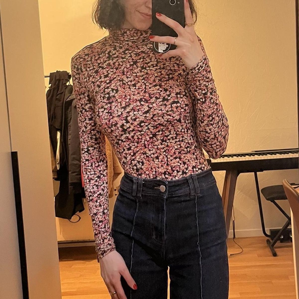 H&M Maglioni & Felpe: floral turtleneck – Usato da Luzern venduto da janine_l 1