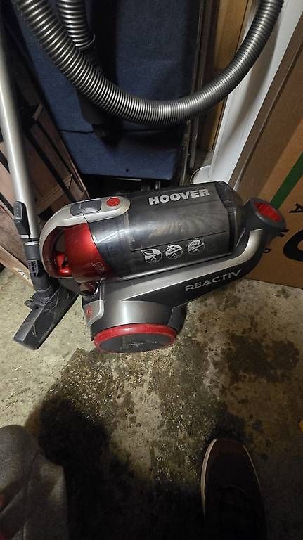 Aspirapolveri & Accessori: Aspirateur 700w – Usato da Vernier venduto da man_q5d6 4