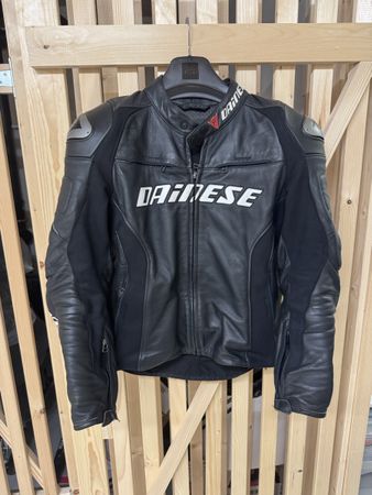 Dainese 2- Teiler Lederjacke & Hosen