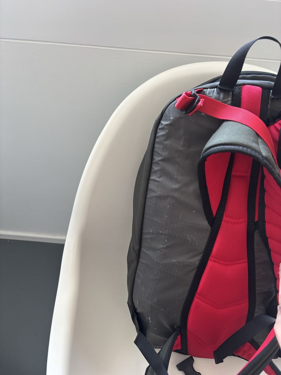 Nike Rucksäcke: IIHF Hockey Nike backpack – Gebraucht aus Lugano von fca_bfs9 8
