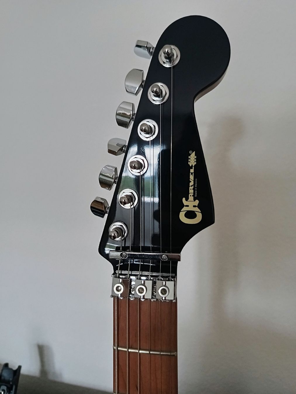 Charvel Strumenti musicali: Charvel Pro Mod Plus SD1Q HH FR Sangria E-Gitarre, Hardcase – Nuovo (secondo la descrizione) da Biel/Bienne venduto da cso_7pnq 4