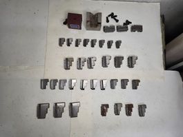 Teclock Magnetfuss MB-B und Spannbacken Set gebraucht (2)