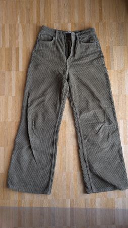 Reformation pants green corduroy 