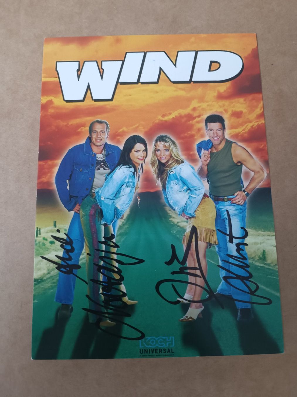 Autografi: Wind - handsigniert – Usato da Menziken venduto da Artographs