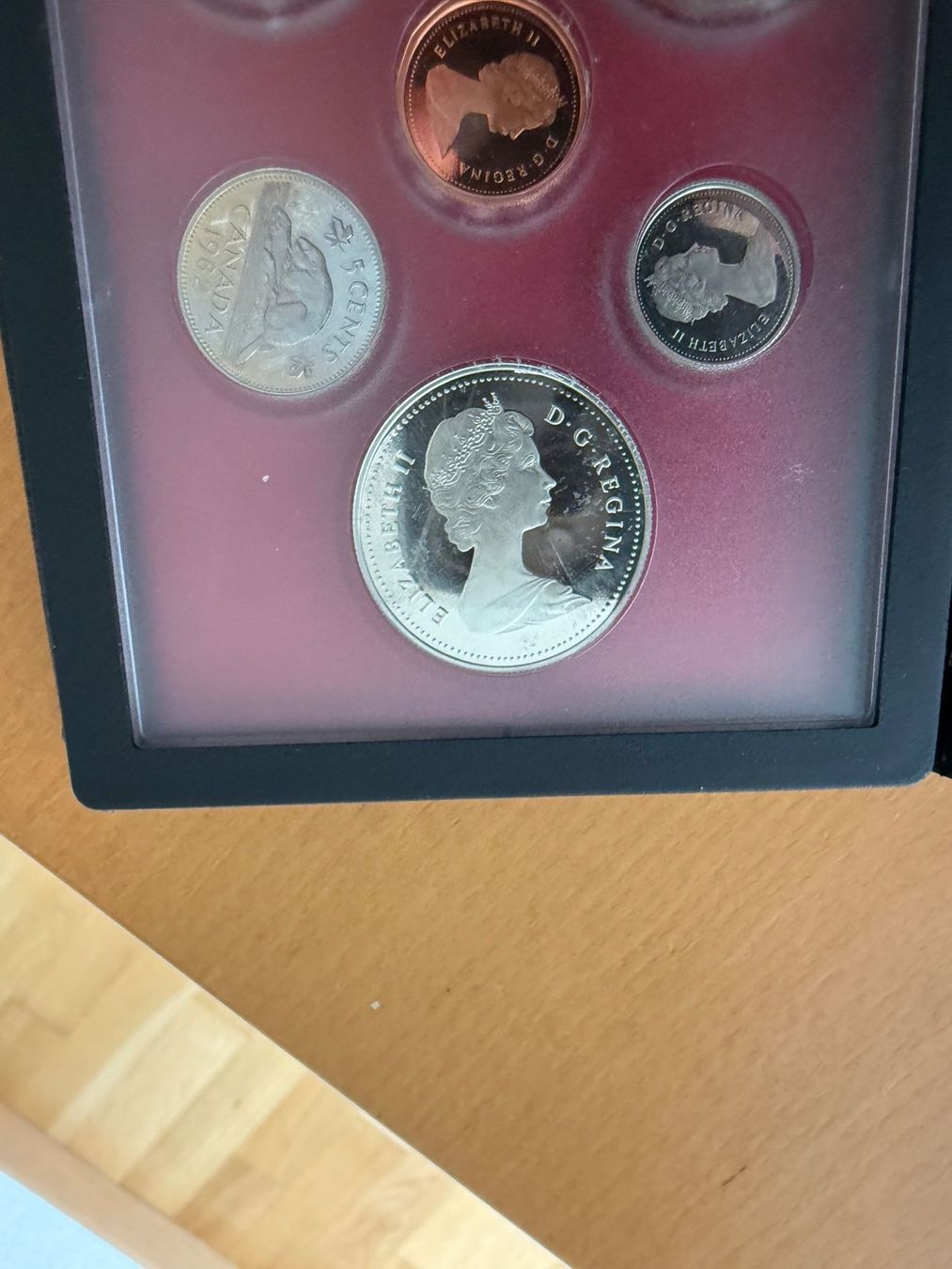 Tutti le monete: Kanada Münzset/Satz 1982, Etui, Top – Usato da Fehraltorf venduto da bruggin 5