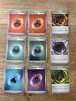 Pokémon Energy Karten Bundle Holo / Reverse / Special Energy