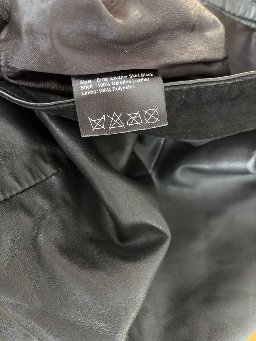 Gonne: Rock Leder – Usato da Zürich venduto da colesbuysstuff 3