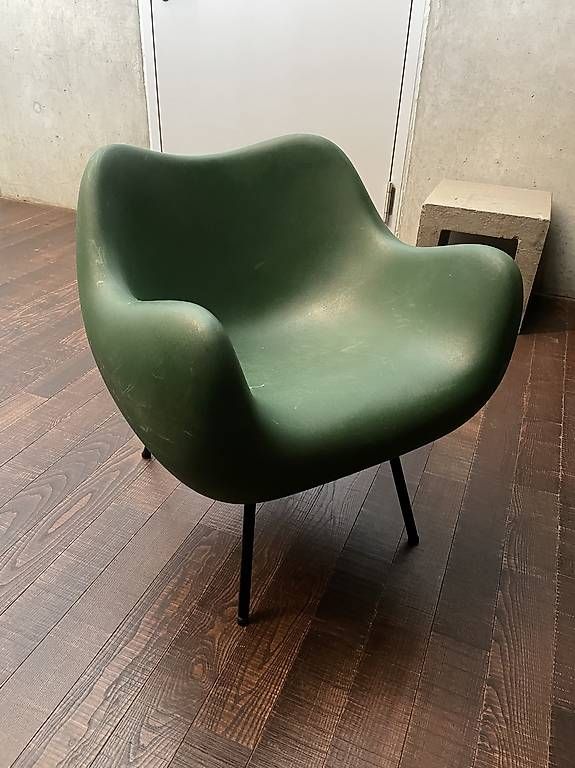 Poltrone: Fauteuil RM58 de chez VZOR – Usato da Biel/Bienne venduto da CMaiT