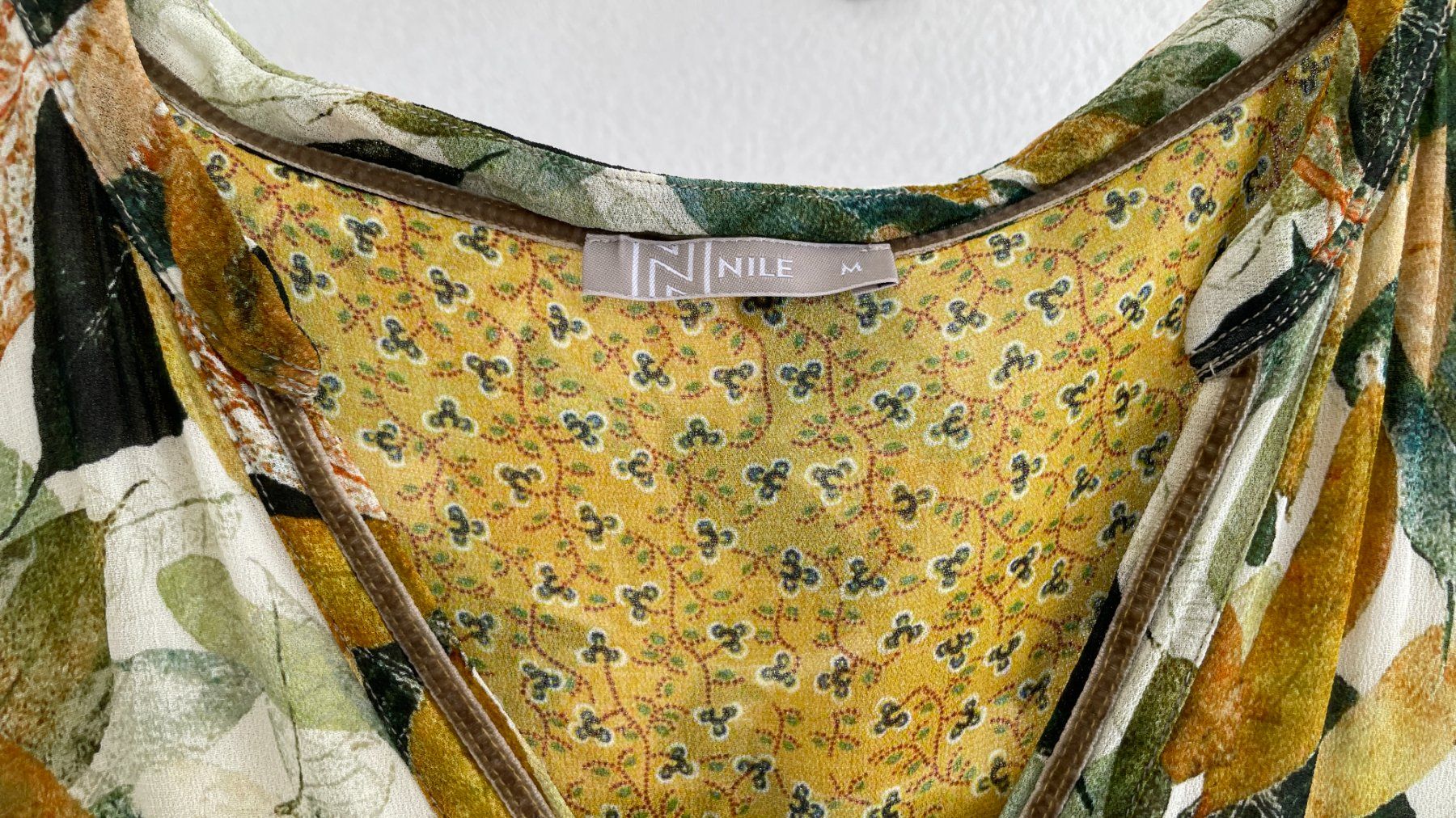 Nile Vestiti: Nile Kleid Grösse M – Usato da Bern venduto da .DolceVita. 4