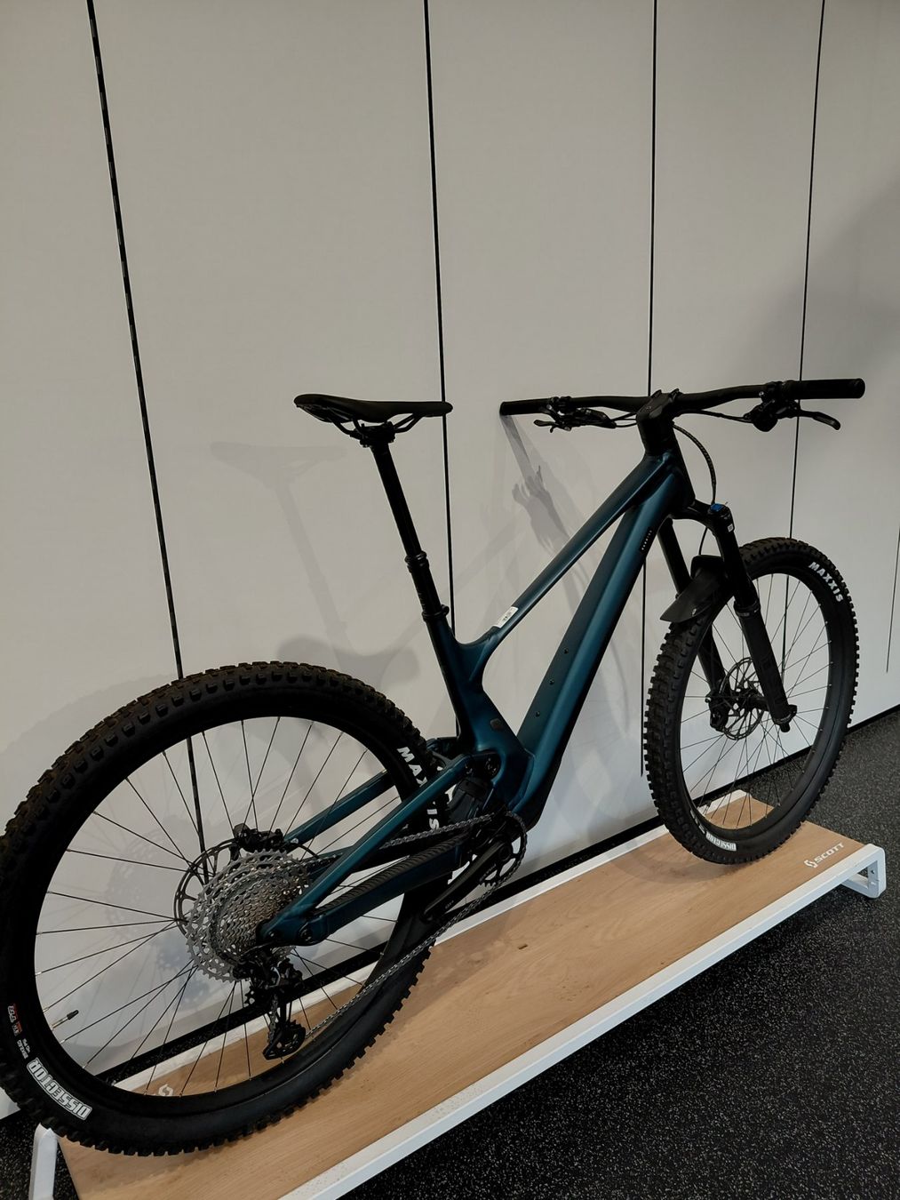 Scott Biciclette: Scott Genius 930 2023 – Nuovo e nell'imballaggio originale da Klosters venduto da mie_9vjk 1