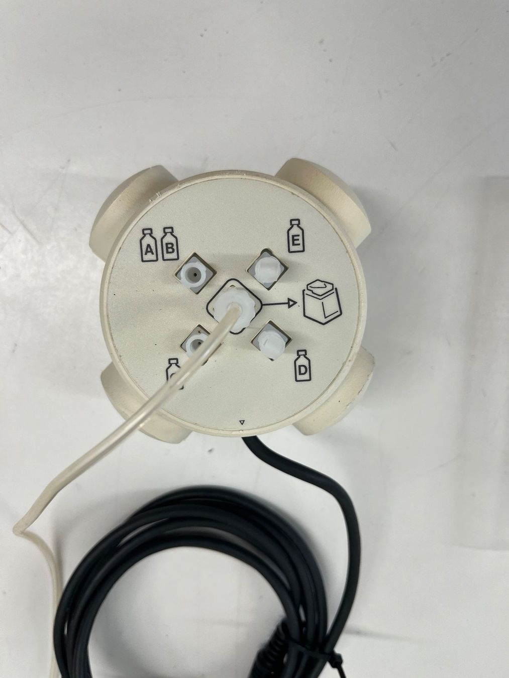 Alle Maschinen: BIO-RAD Econo Gradient Pump mit Ventil – Gebraucht aus Niederdorf von LeptonAG_Labor 4