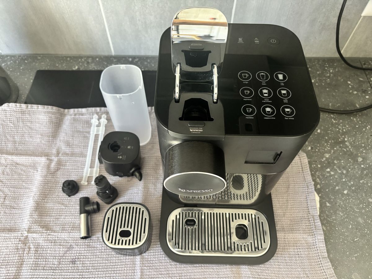 Nespresso Macchine per caffè & Macchine per espresso: Nespresso gran latissima – Usato da Solothurn venduto da Dudu92 1