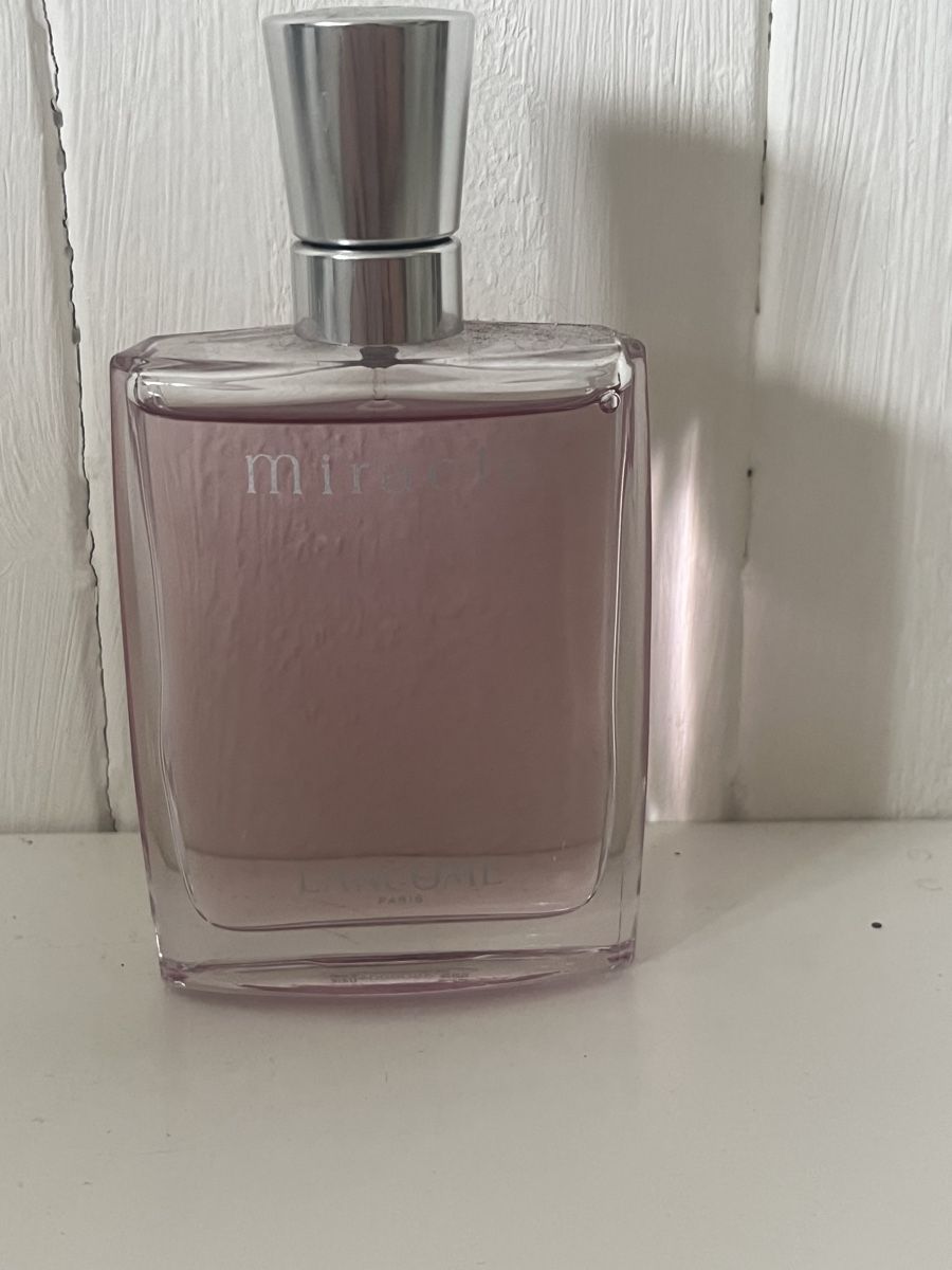 Lancôme Profumi & Eau de Toilette: Lancome Miracle 50ml Eau de Parfum neuwertig – Nuovo (secondo la descrizione) da NIederweningen venduto da mirjam.j