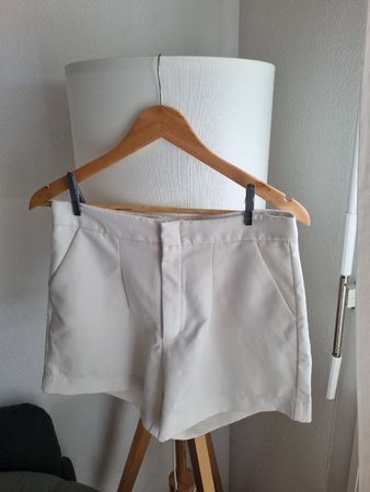 White Shorts Size M