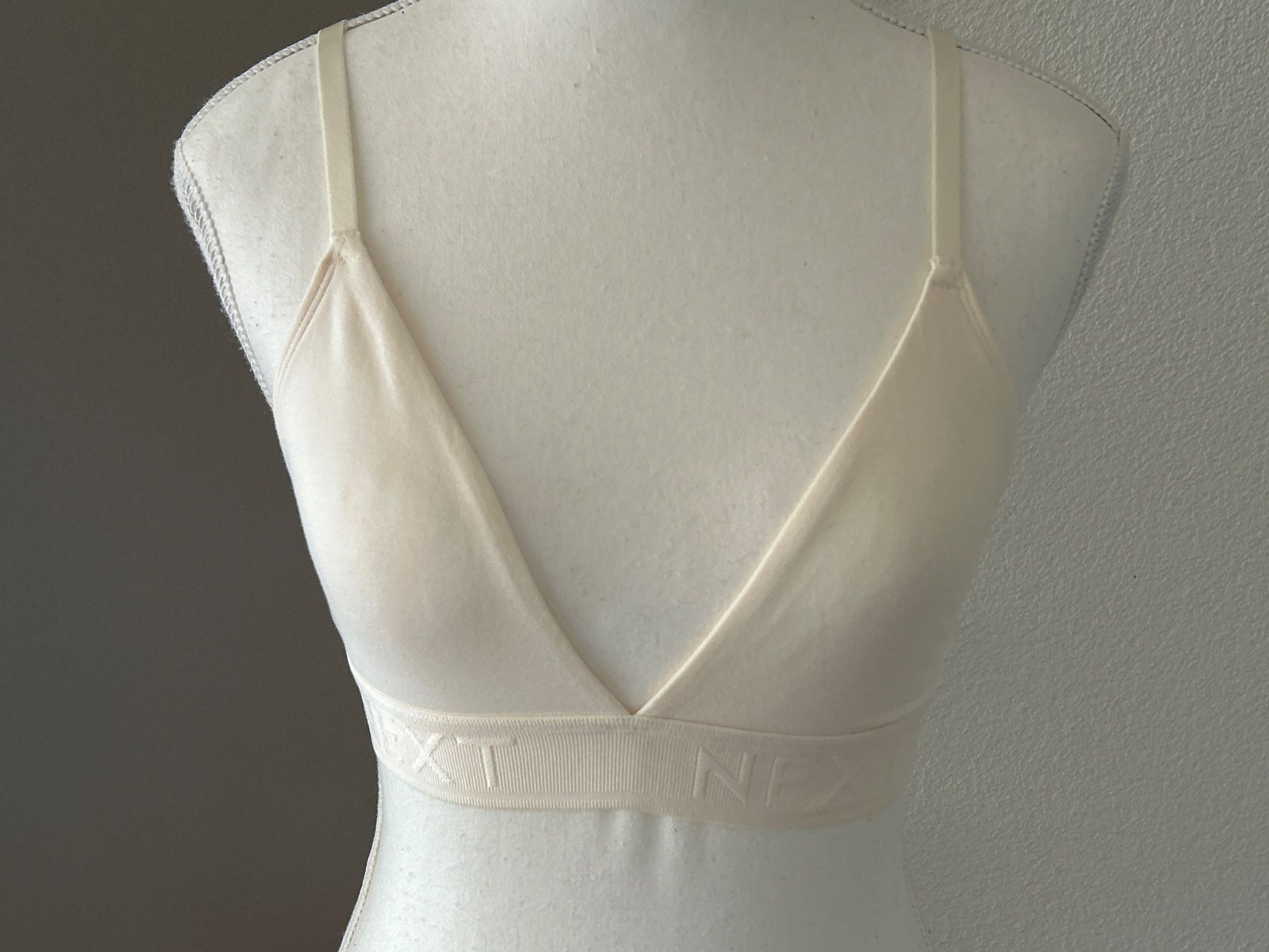 Altra biancheria intima: Triangel - Bralette Cremeweiss von Next Gr. 38 – Usato da Brunnen venduto da Nala2929