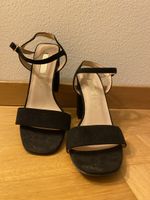 Schwarze Absatzsandalen Gr. 37